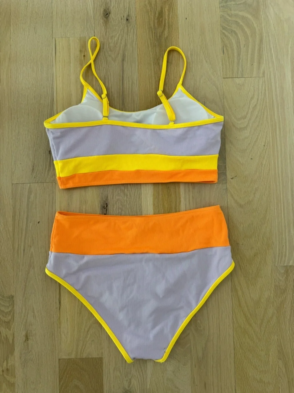 Bright Colorblock Full Coverage Bikini Set - Picture 2 of 8